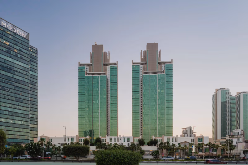 Foster Al Durrah Tower #2